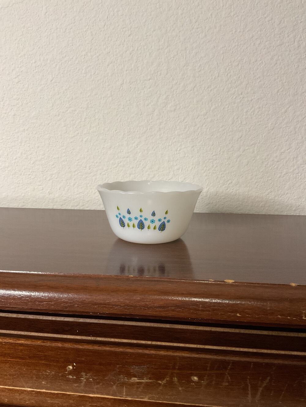 Vintage fire king milk glass alpine Swiss chalet ramekin custard bowl cup